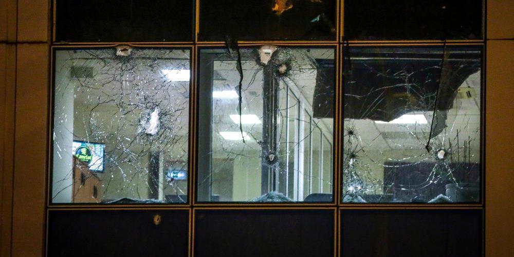 Βόμβα στον ΣΚΑΪ: Η συνδεσμολογία του μηχανισμού και οι πρώτες εκτιμήσεις της ΕΛΑΣ