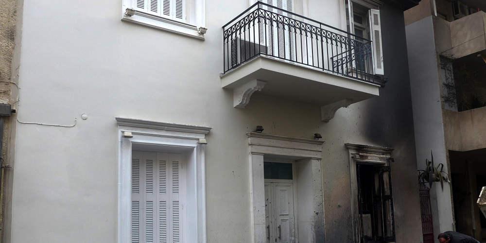 19 προσαγωγές για την επίθεση στο σπίτι του Αλέκου Φλαμπουράρη