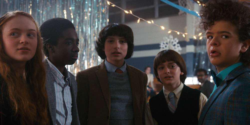 Stranger Things: Πολύ μυστηριακό το teaser trailer για την 3η σεζόν