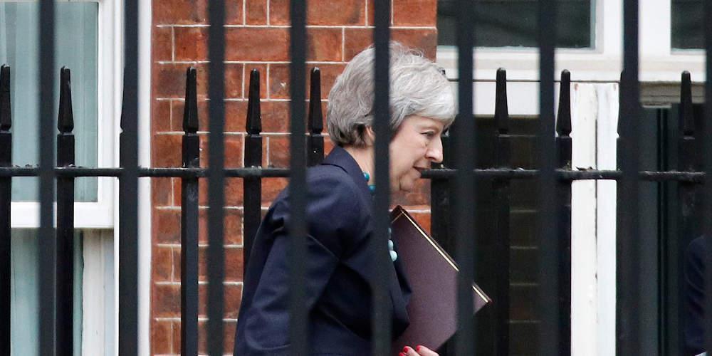 Τερέζα Μέι: Μία πρωθυπουργός που φεύγει από την πίσω πόρτα