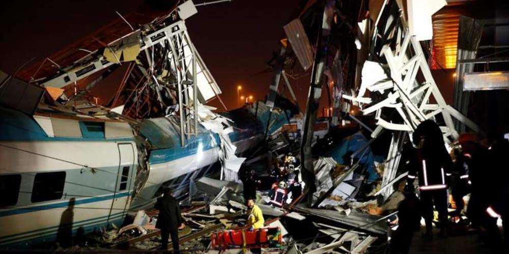 Τραγωδία στην Τουρκία: Τέσσερις νεκροί και 43 τραυματίες από σύγκρουση τραίνων στην Άγκυρα