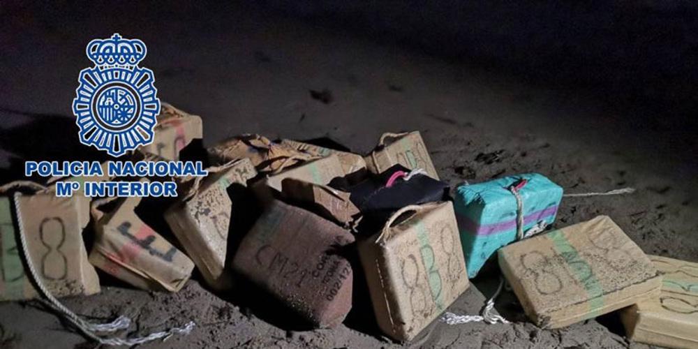 Έμποροι ναρκωτικών ξεφόρτωναν το φορτίο τους με τη βοήθεια drone