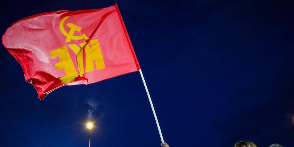 Επίθεση με μαχαίρι σε μέλος της ΚΝΕ από φασιστοειδή στο Γέρακα καταγγέλλει το ΚΚΕ