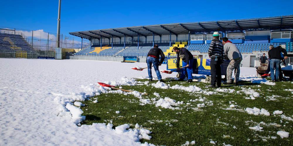Στον αέρα η διεξαγωγή του Αστέρας Τρίπολης-ΠΑΟΚ λόγω χιονιού [βίντεο]