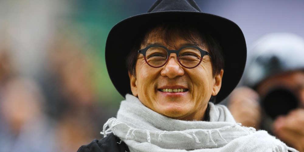 Επεσαν «κεφάλια» σε ιρανικό κανάλι εξαιτίας ερωτικής σκηνής σε ταινία του Τζάκι Τσαν