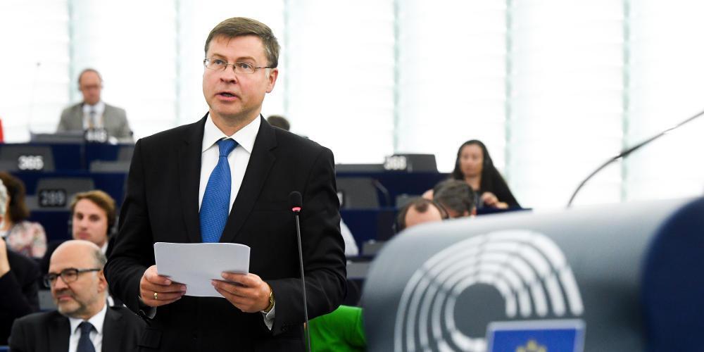 «Καμπανάκι» Ντομπρόβσκις: Η επιστροφή στις αγορές δεν αφήνει περιθώρια για λάθη