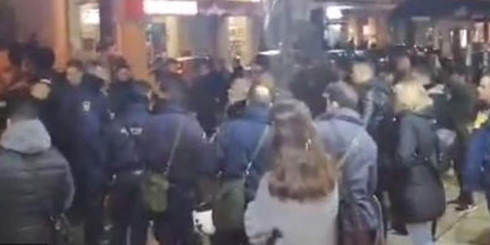 Ένταση και γιουχαΐσματα στην παρουσίαση του υποψήφιου δημάρχου του ΣΥΡΙΖΑ στον Εύοσμο [βίντεο]