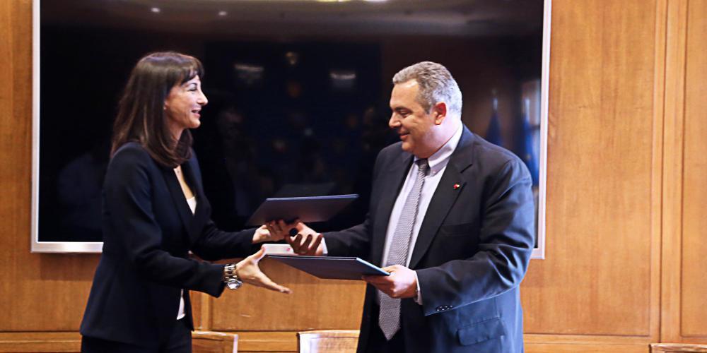 Απίστευτη κατηγορία Καμμένου: Η Κουντουρά πλήρωσε δημοσκόπους με λεφτά του υπουργείου