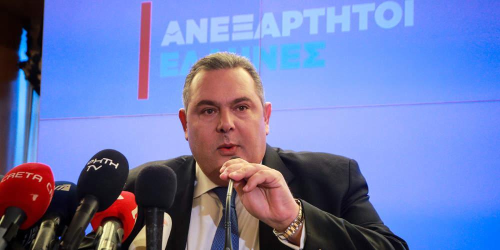 Απίστευτη ανάρτηση Καμμένου: «Φόρεσε» μαντήλα στον Θεοχαρόπούλο [εικόνα]