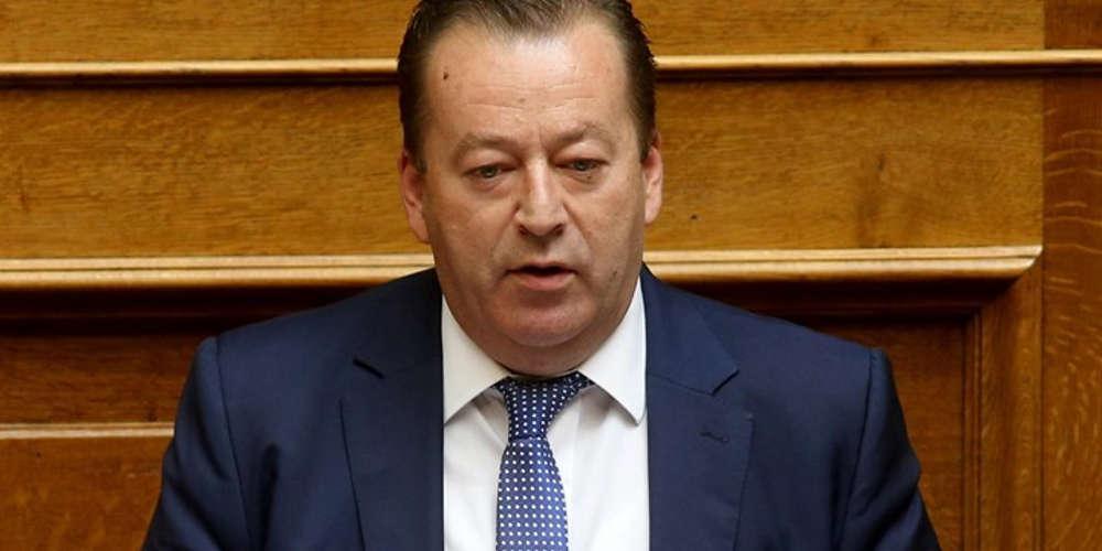 Έτοιμη από το Σάββατο ήταν η επιστολή παραίτησης του Κόκκαλη - Τον πρόλαβε στο πρωτόκολλο ο Καμμένος