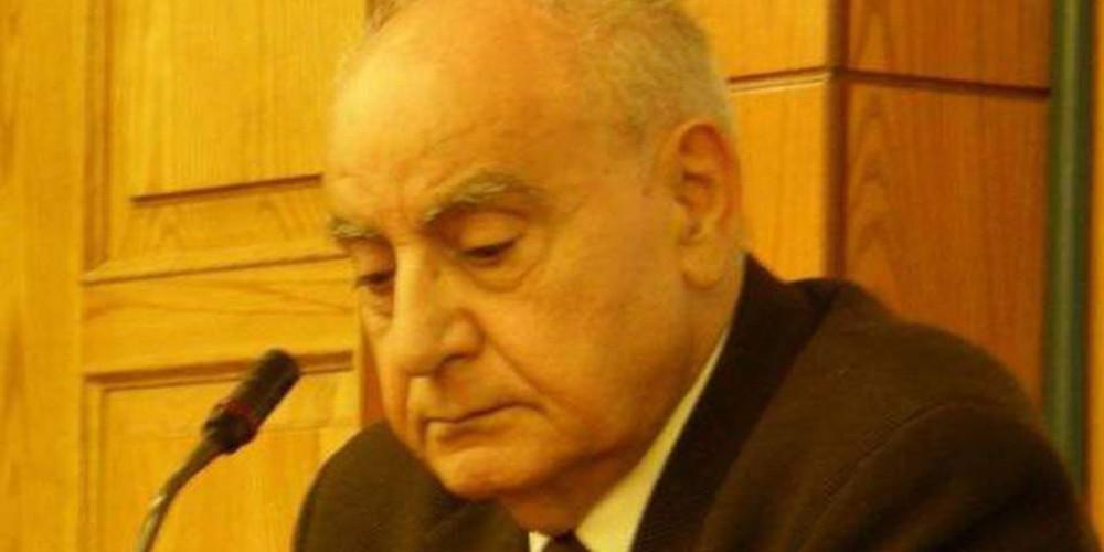 Πέθανε ο καθηγητής Κλασικής Φιλολογίας Φάνης Κακριδής