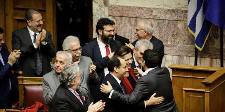 Έκαναν το ψέμα και το άδικο πράξη και πανηγυρίζουν – Κανονικότητα θεωρούν την εκτροπή των «6»