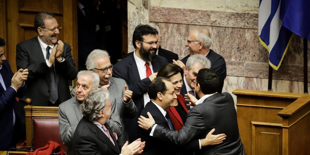 Έκαναν το ψέμα και το άδικο πράξη και πανηγυρίζουν – Κανονικότητα θεωρούν την εκτροπή των «6»