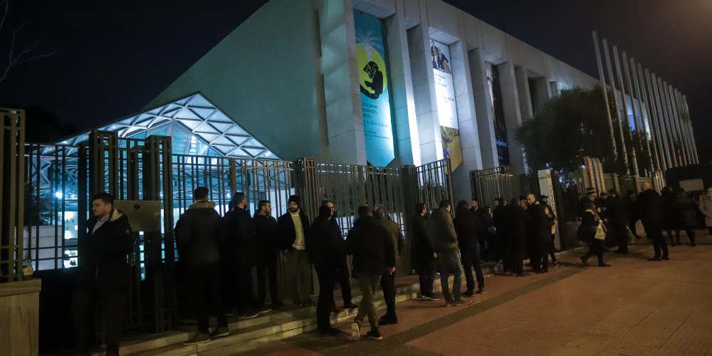 Η μουσική «ανθίζει» ξανά στο Μέγαρο Μουσικής – Οι live εμφανίσεις στον κήπο