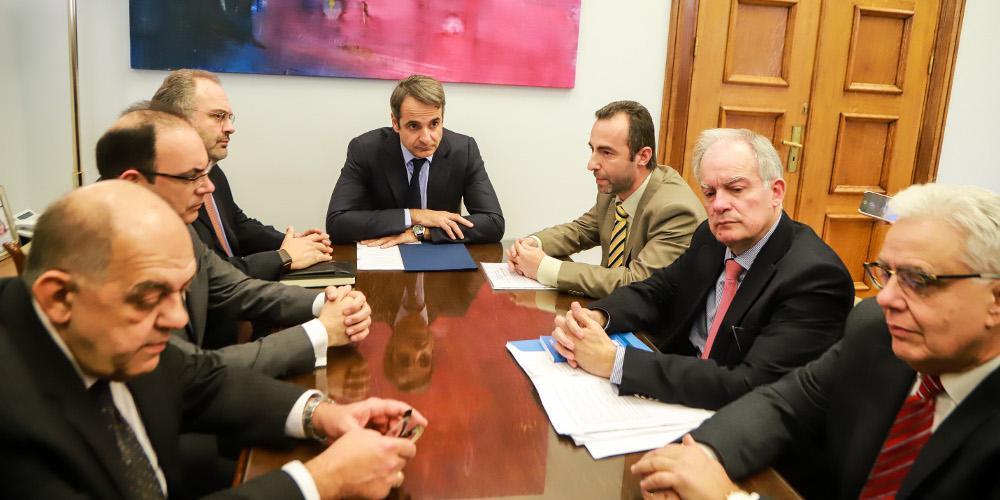 Μητσοτάκης σε Τσίπρα: Σταμάτα να αποδέχεσαι τη συμπεριφορά Πολάκη