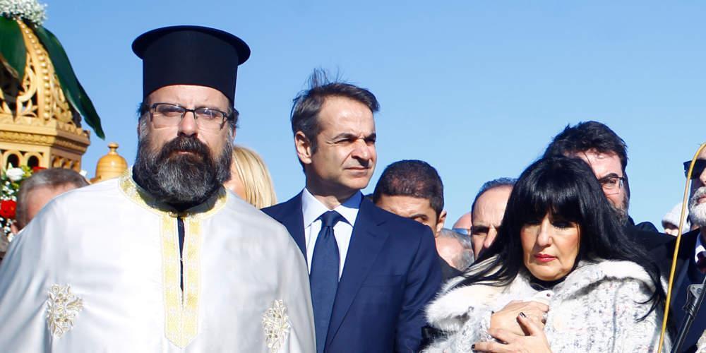 Μητσοτάκης: Φώτιση και Καμμένος δεν πάνε μαζί – Το μήνυμά του για τα Θεοφάνεια [βίντεο]