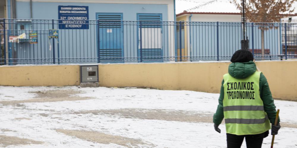 Πρόγνωση καιρού: Η «Χιόνη» πλήττει τη χώρα – Χιόνια, καταιγίδες και ισχυροί άνεμοι