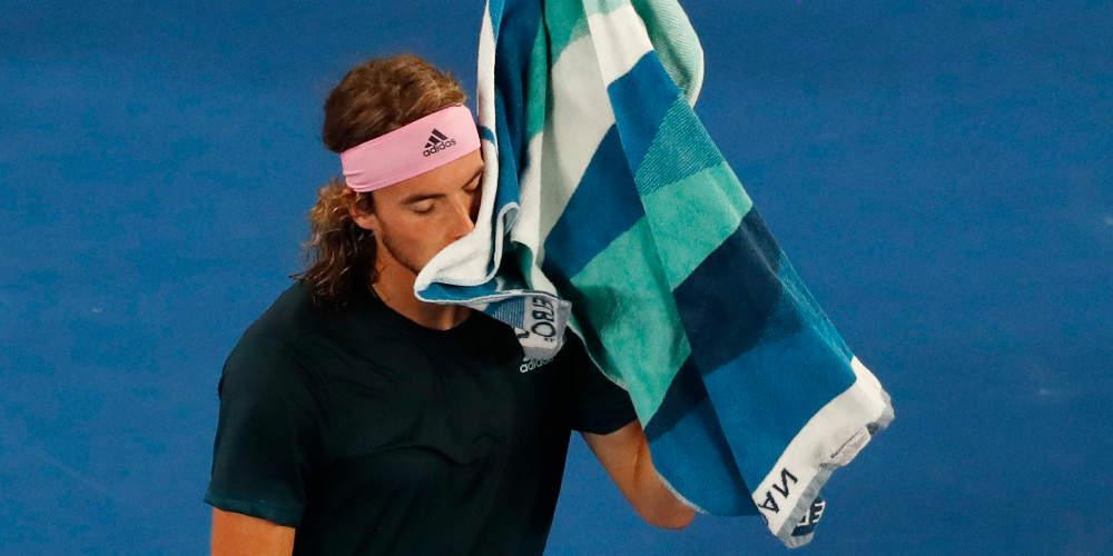 Δεν τα κατάφερε ο Τσιτσιπάς απέναντι στον Ναδάλ στο Άμπου Ντάμπι