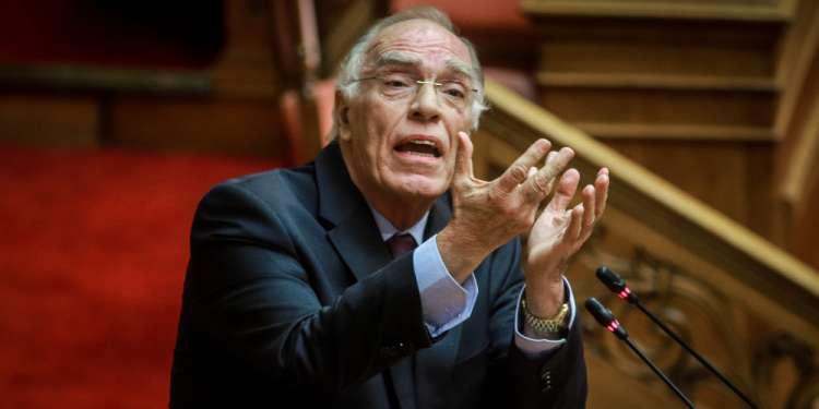 Βασίλης Λεβέντης: Κρίσιμες ώρες για τον πολιτικό – Τι δηλώνει ο γιατρός του