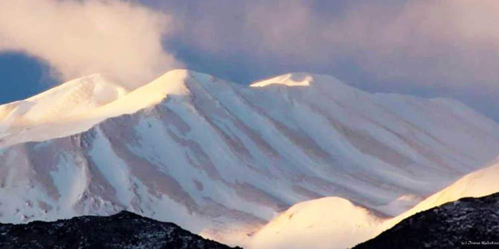 Απίστευτο: Η σκόνη από τη Σαχάρα έβαψε… πορτοκαλί την Κρήτη