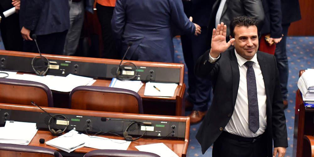 Τις πρόωρες εκλογές εξετάζει ο Ζόραν Ζάεφ