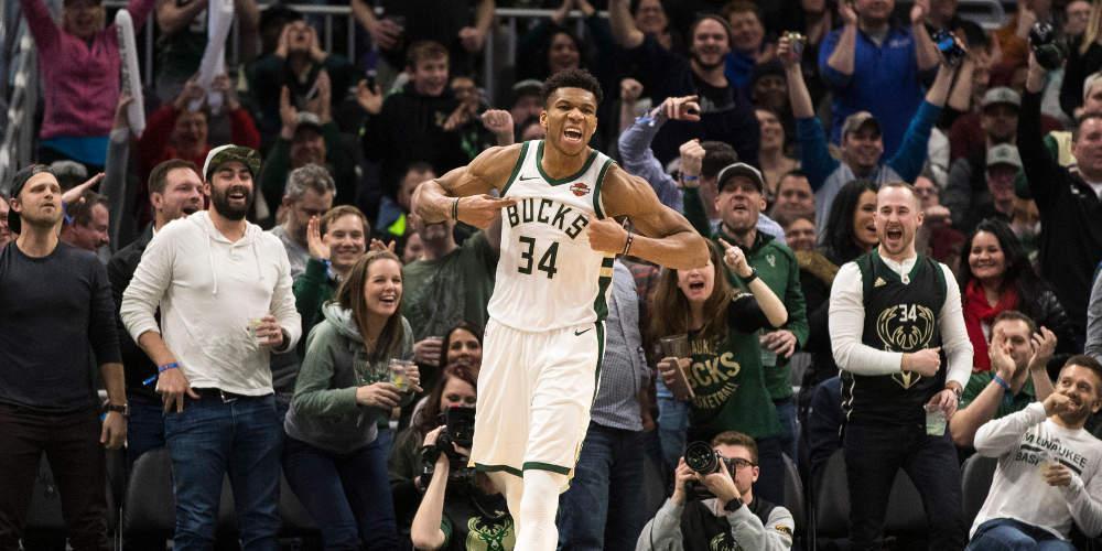 Γιάννης Αντετοκούνμπο: Μετά τη βράβευση, αμέσως σκέφτηκα πότε θα πάω ξανά στο γήπεδο [βίντεο]