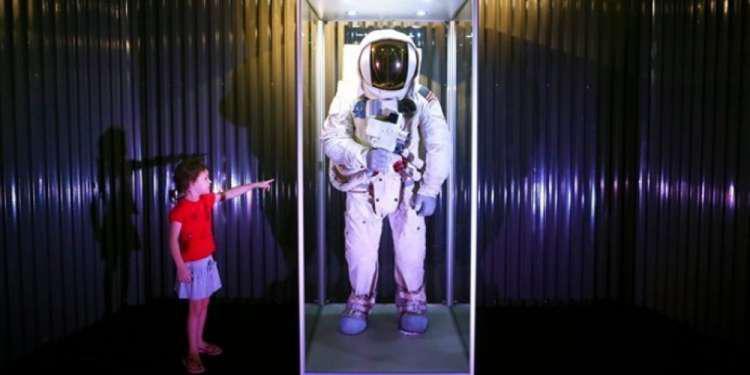 Αστροναύτες-κλόουν στις πρώτες επανδρωμένες αποστολές στον Άρη σκέφτεται η NASA