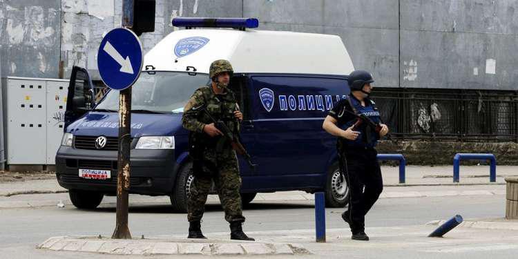 Σκόπια: Πυρπολήθηκε όχημα με βουλγαρικές διπλωματικές πινακίδες – Αντιδρά η Σόφια
