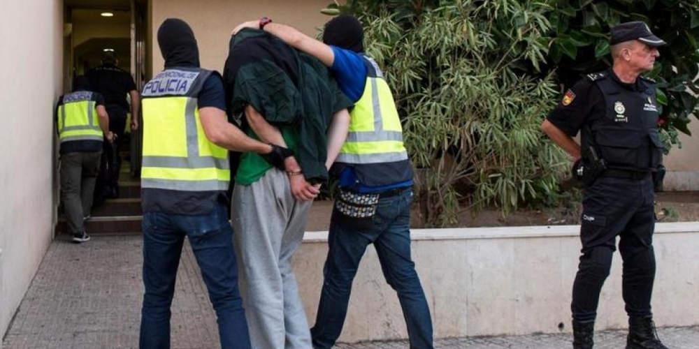 Φρίκη: Άνδρας τεμάχισε τη μητέρα του και έβαλε τα κομμάτια σε τάπερ στη Μαδρίτη