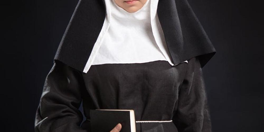 Καλόγρια σκηνοθέτησε το θάνατο της για να ζήσει σαρκικές απολαύσεις