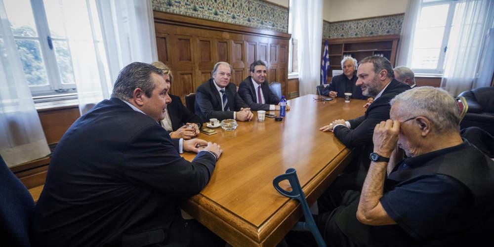 «Τελειώνουν» σήμερα οι ΑΝΕΛ: Το τελεσίγραφο σε Παπαχριστόπουλο και η οργή Καμμένου