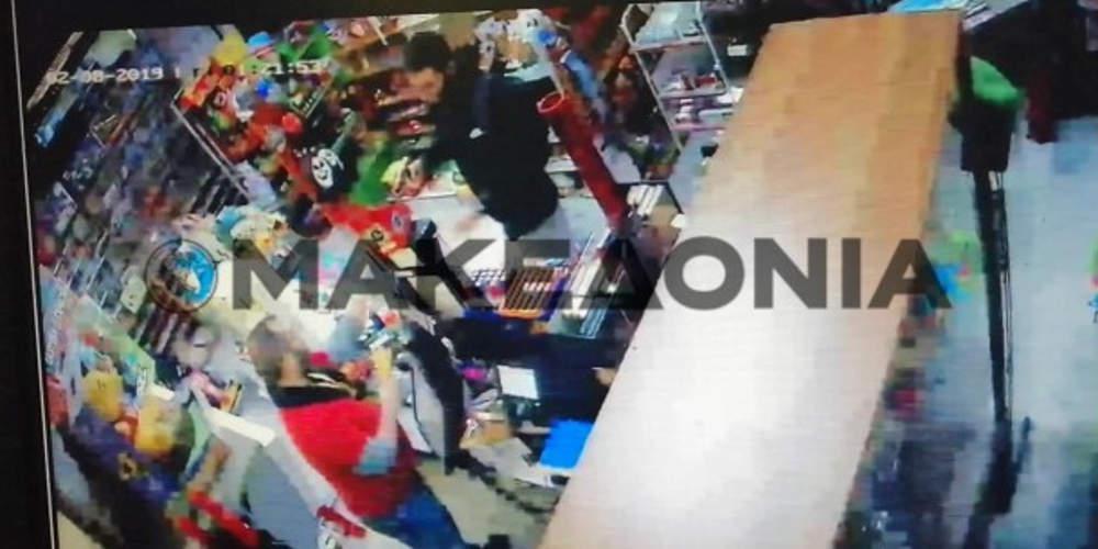 Απίστευτο: Ληστής στη Θεσσαλονίκη… ευχαρίστησε τον ψιλικατζή που έκλεψε [βίντεο]