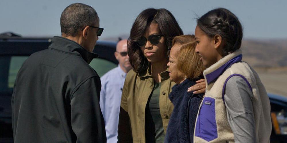 Η μητέρα τής Μισέλ Ομπάμα θεωρεί ότι η κόρη της δεν είναι «πραγματική» διασημότητα