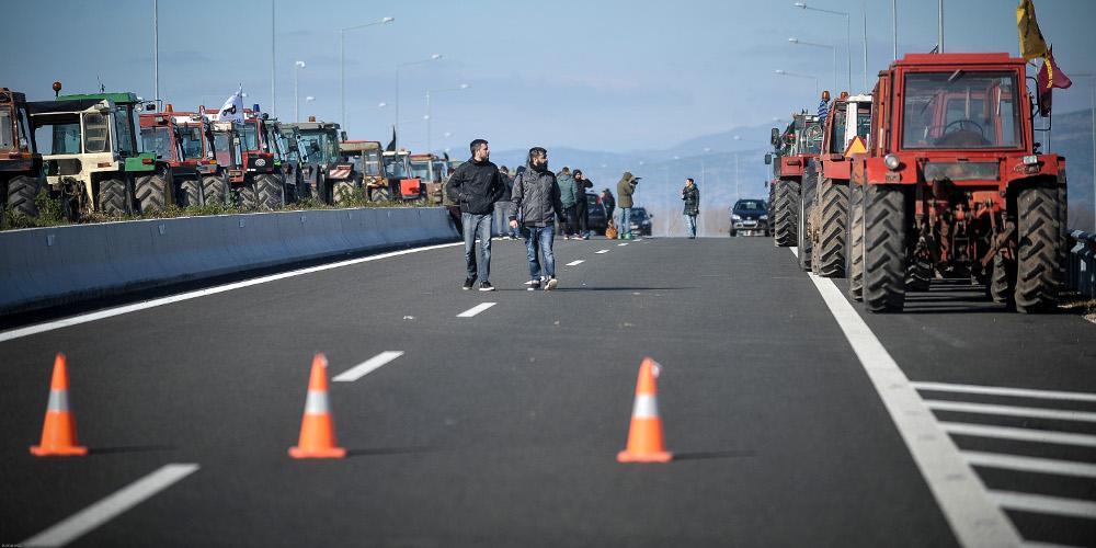 Άκαρπη η πολύωρη συνάντηση που είχαν το κυβερνητικό κλιμάκιο και οι αγρότες