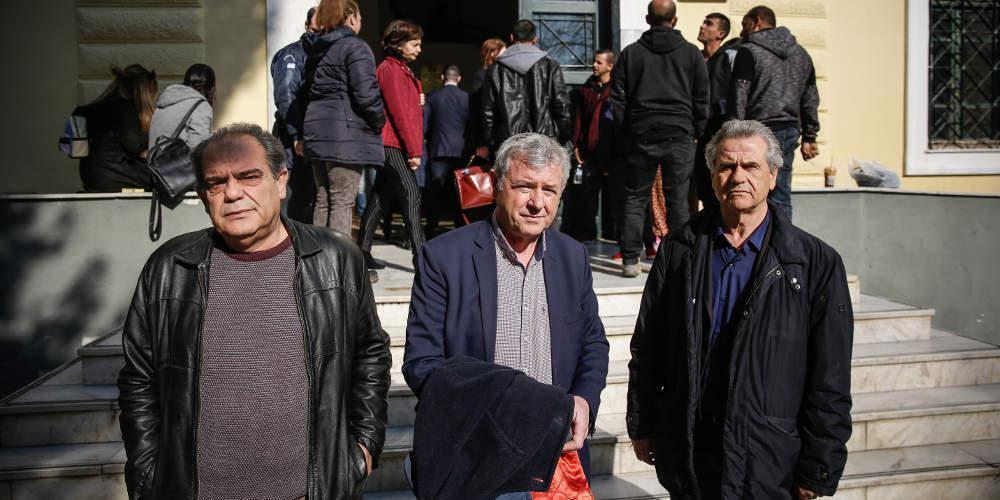 Κατέθεσε μήνυση η ΠΟΕΔΗΝ κατά Πολάκη για τα… τσόλια!