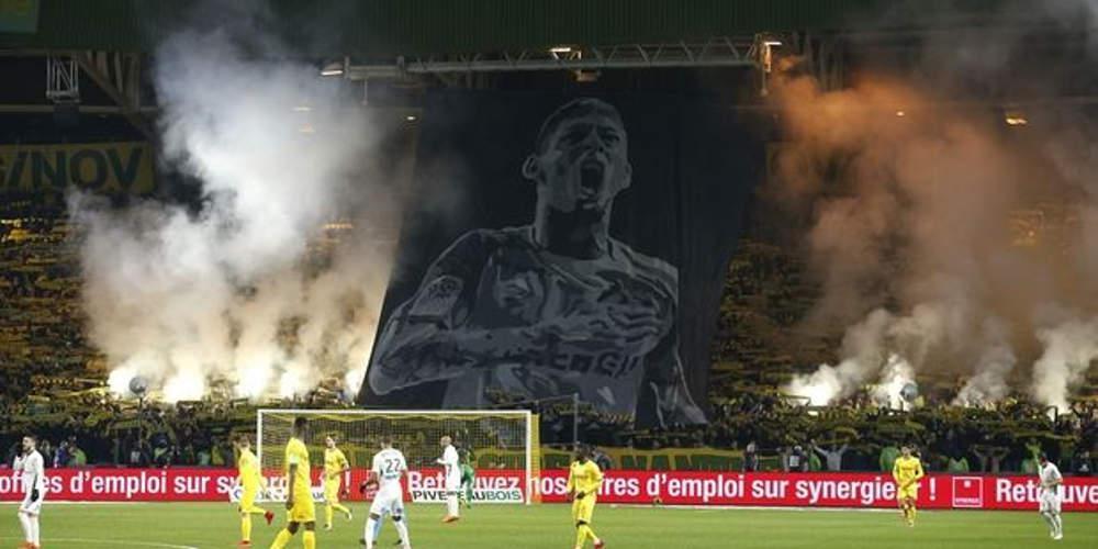 21.000 ευρώ η τιμωρία στην Ναντ για τα καπνογόνα εις μνήμην του Σάλα