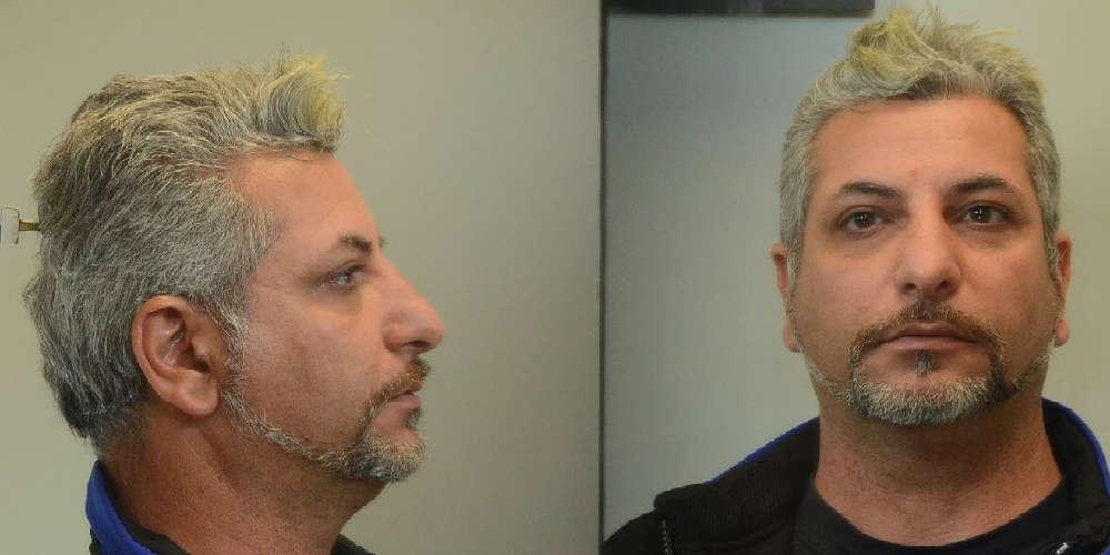 Αυτός είναι ο άνδρας που κατηγορείται για ασέλγεια σε ανήλικη στη Σαλαμίνα [εικόνες]