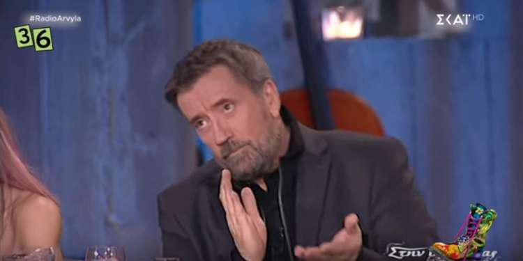 Το θεϊκό τρολάρισμα των Ράδιο Αρβύλα στον Σπύρο Παπαδόπουλο για το… χορευτικό του [βίντεο]