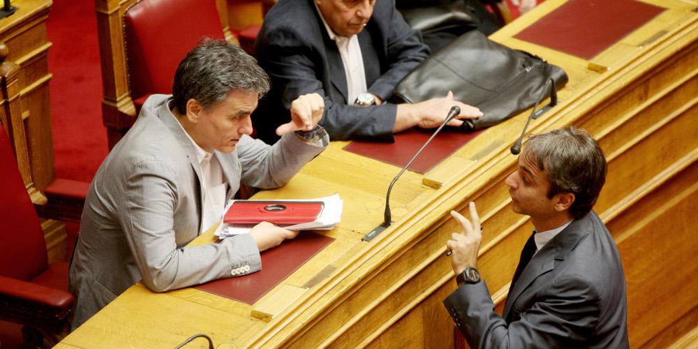 Μητσοτάκης: Ευχαριστώ τον Τσακαλώτο που παραδέχτηκε ότι τα πλεονάσματά του καταστρέφουν την οικονομία