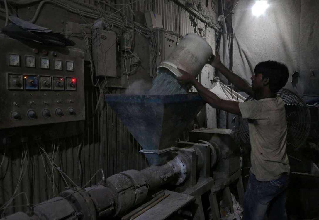 Η Ινδία απαγόρευσε τις εισαγωγές πλαστικών αποβλήτων για τον περιορισμό της ρύπανσης