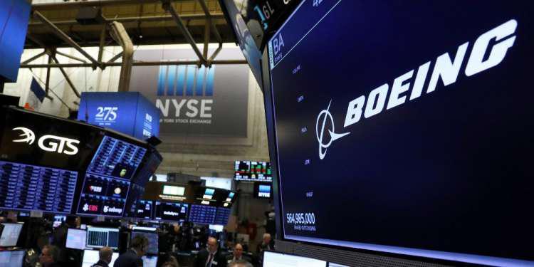 Η American Airlines θα ακυρώνει 115 πτήσεις την ημέρα το καλοκαίρι λόγω Boeing