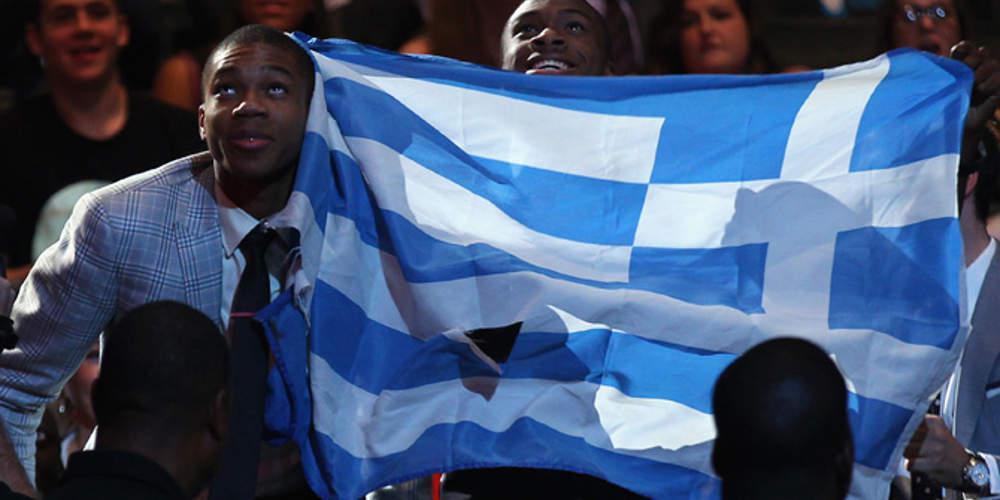 Γ. Αντετοκούνμπο: Ελπίζω τα παιδιά μου να επιστρέψουν στην Ελλάδα και να δουν πού μεγάλωσα, πού έπαιζα [εικόνες]