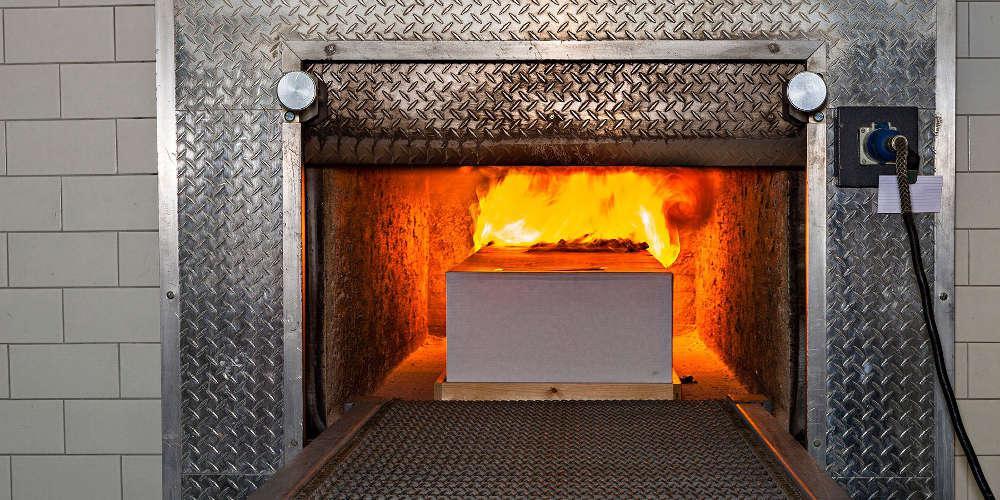 «Πόρτα» κληρικών στο αποτεφρωτήριο: Δεν θα κάνει κηδείες η Μητρόπολη Θηβών και Λιβαδειάς