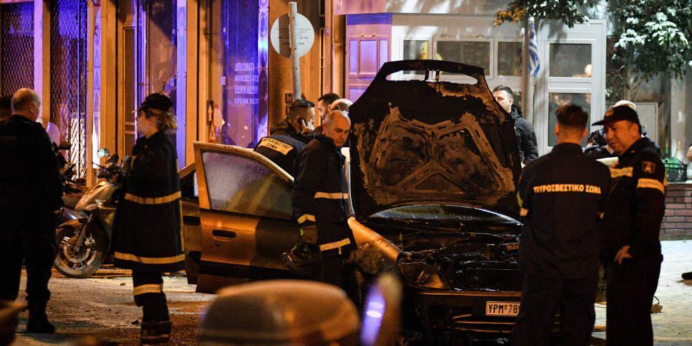 Άγια επεισόδια σε Αθήνα και Θεσσαλονίκη το βράδυ του Σαββάτου με μολότοφ [βίντεο]