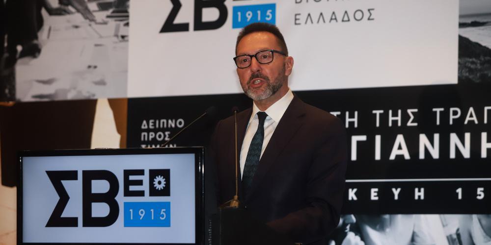 Στουρνάρας: Κίνδυνος δημοσιονομικού εκτροχιασμού από τις δικαστικές αποφάσεις
