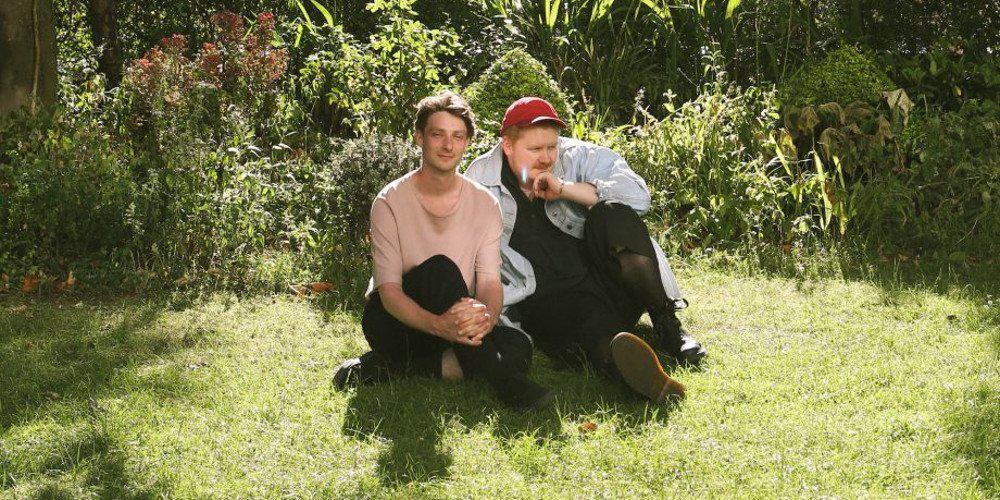 Σκοτώθηκαν σε τροχαίο η γνωστή μπάντα Her's και ο μάνατζερ τους