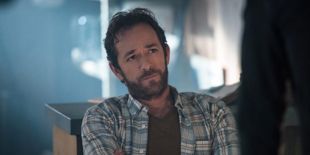 Συνάδελφοι και φίλοι αποχαιρετούν τον Λουκ Πέρι στα social media