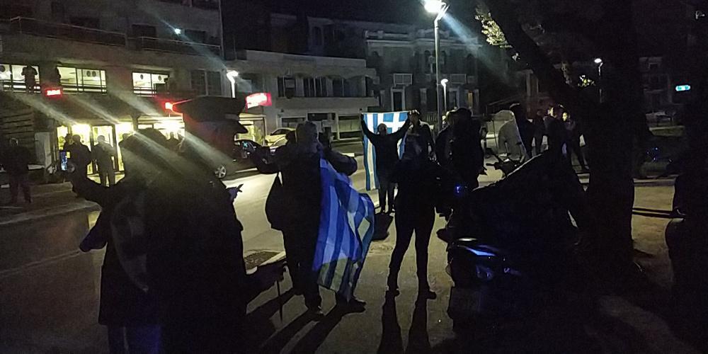 Αποδοκίμασαν τον Νίκο Παππά στη Βέροια [βίντεο]