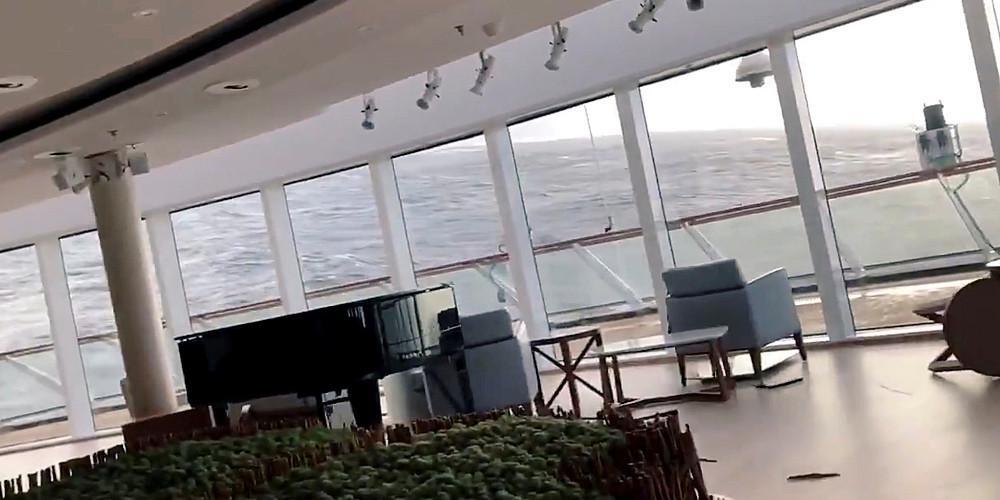 Συνεχίζεται το θρίλερ στη Νορβηγία: Σταμάτησε η εκκένωση – Ρυμουλκείται σε ασφαλές λιμάνι