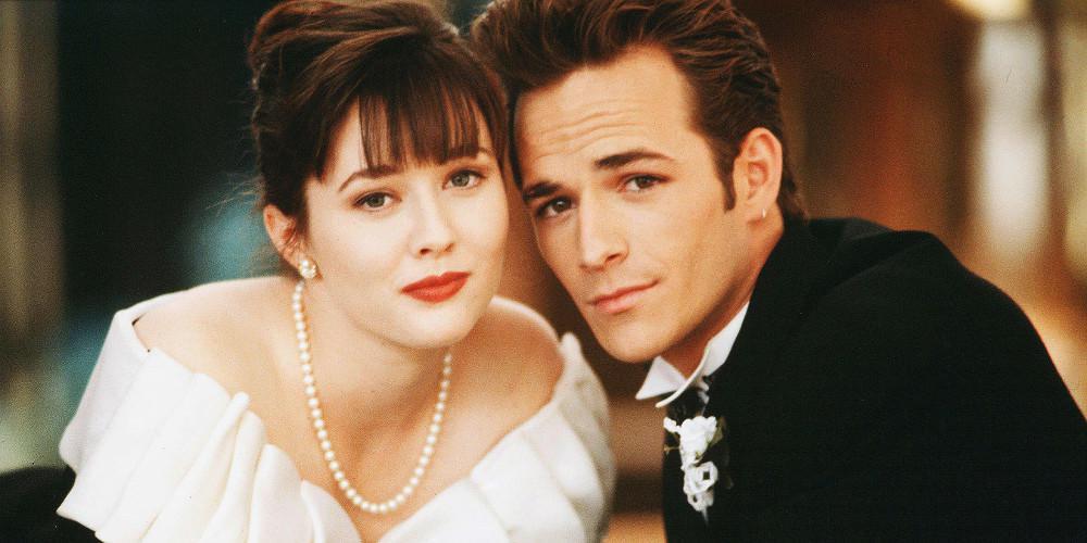 Η Μπρέντα αποχαιρετά τον Ντίλαν - Συγκλονίζει η Σάνεν Ντόχερτι μιλώντας για τον Λουκ Πέρι